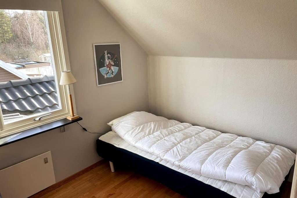 Familjevaenligt Hus Naera Isaberg! * Hestra
