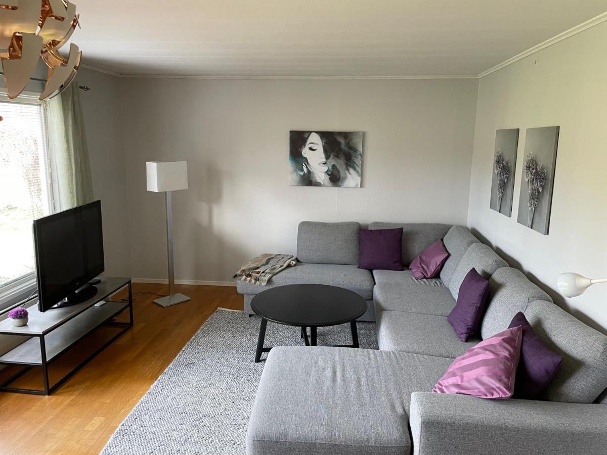 Familjevaenligt Hus Naera Isaberg! * Hestra